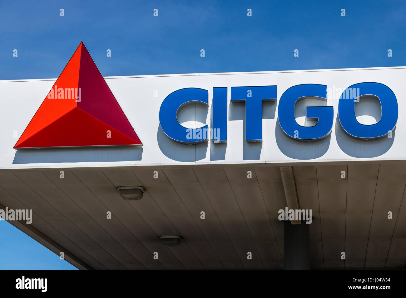Lafayette - Circa April 2017: Citgo Retail Gas and Petrol Station. Citgo is a refiner, transporter and marketer of gas and petrochemicals I Stock Photo