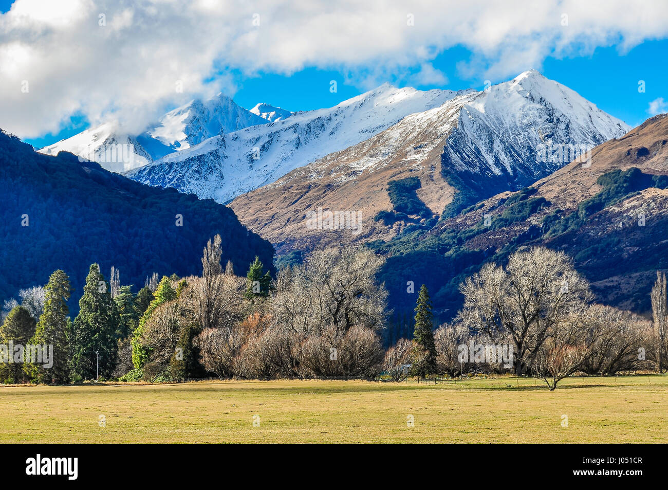 Snowy Mountain Peaks In Lord Of The Rings Film Location Glenorchy Stock Photo Alamy