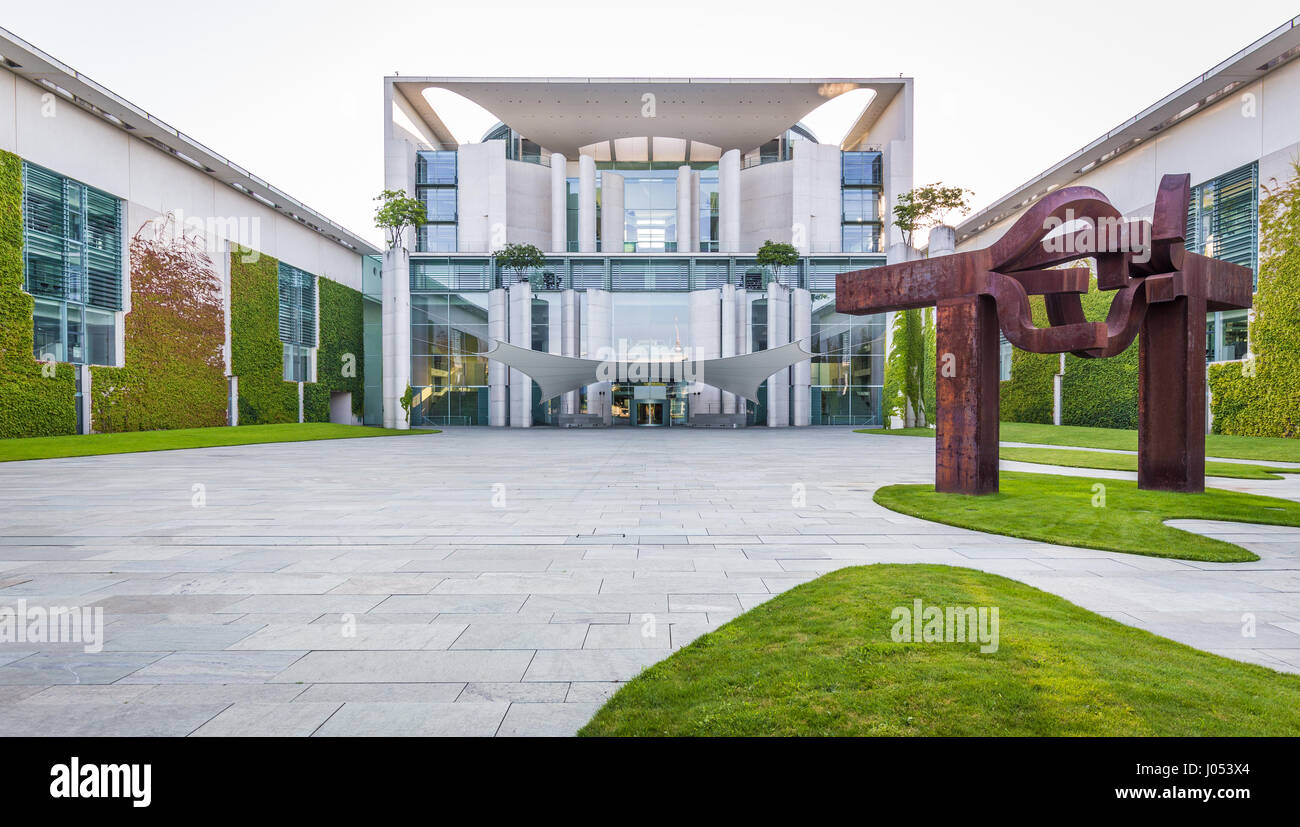 Panoramic view of Bundeskanzleramt (German Federal Chancellery), main seat and office of Chancellor Angela Merkel and the Chancellery staff, Berlin Stock Photo