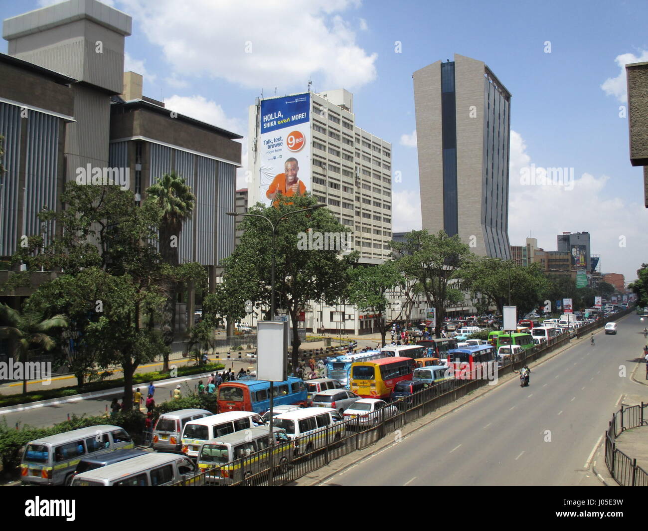 View of the Haile Selassie Avenue in Nairobi, Kenya, 24 February 2017. Photo: Klaus Blume/dpa Stock Photo