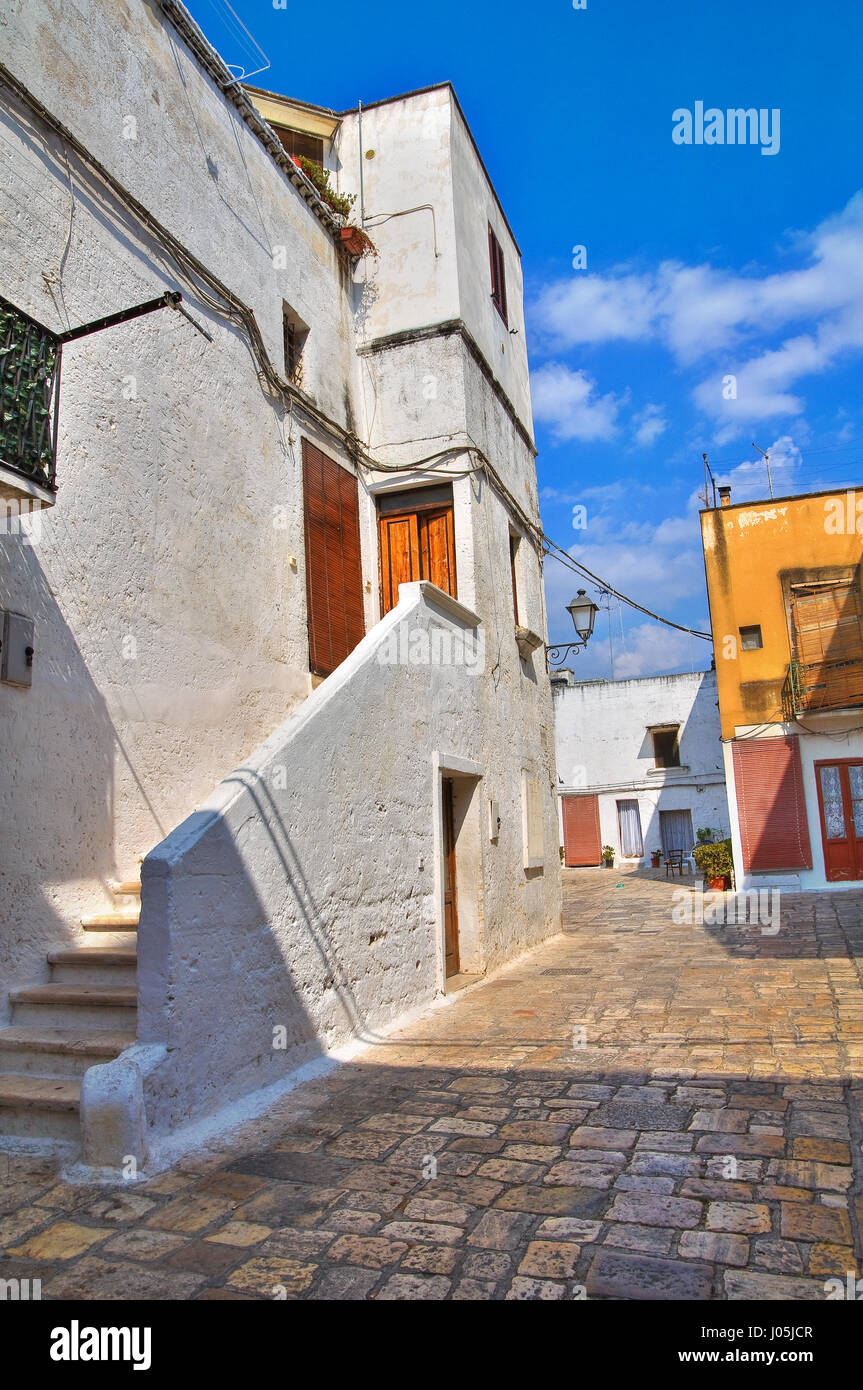 Alleyway. Mesagne. Puglia. Italy Stock Photo Alamy