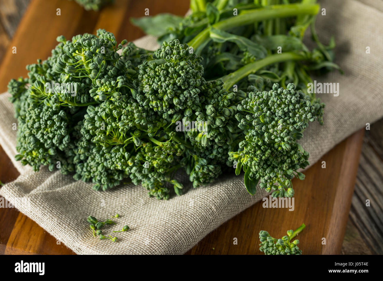 Raw Green Organic Broccolini REady to Cook With Stock Photo Alamy
