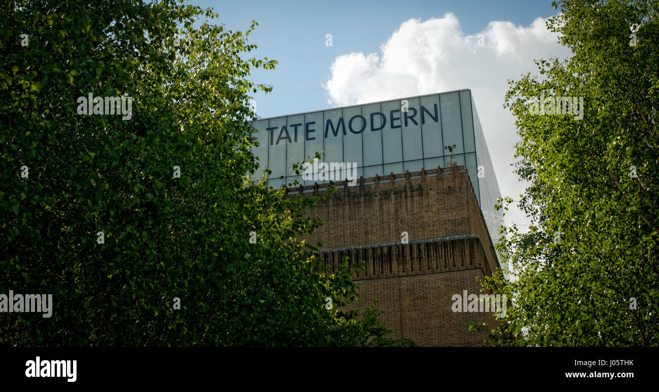 Tate Modern Art Gallery located in the Bankside area of the London Borough of Southwark, Established in 2000. Stock Photo