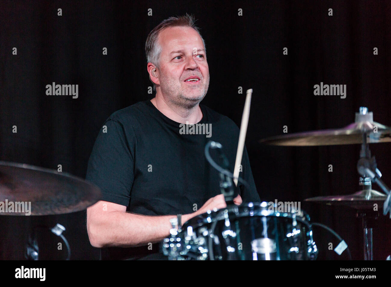 Frankfurt/Main, Germany. 5th April, 2017. Yamaha All-Stars Band performs at exhibition area of Yamaha Music Europe GmbH. The Band is a collaboration of popular german Jazz and Pop musicians. Here: Wolfgang Haffner (drums), jazz drummer. Fotocredit: Christian Lademann Stock Photo