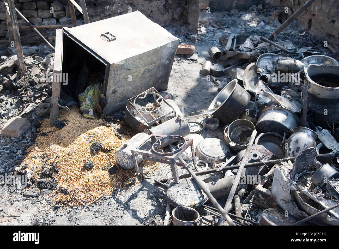 Slum fire, damu nagar, kandivali, mumbai, maharashtra, india, asia Stock Photo