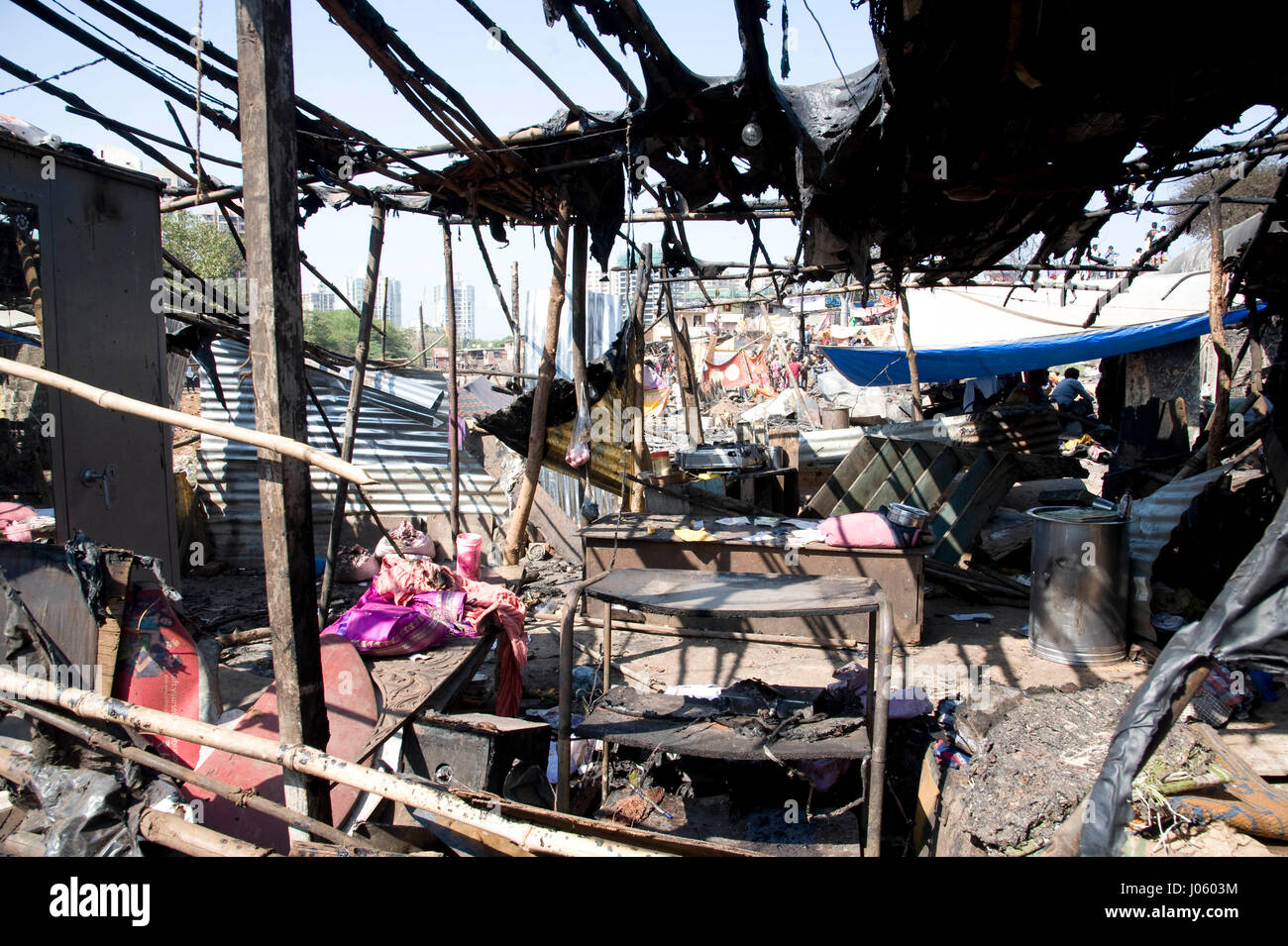 Slum fire, damu nagar, kandivali, mumbai, maharashtra, india, asia Stock Photo