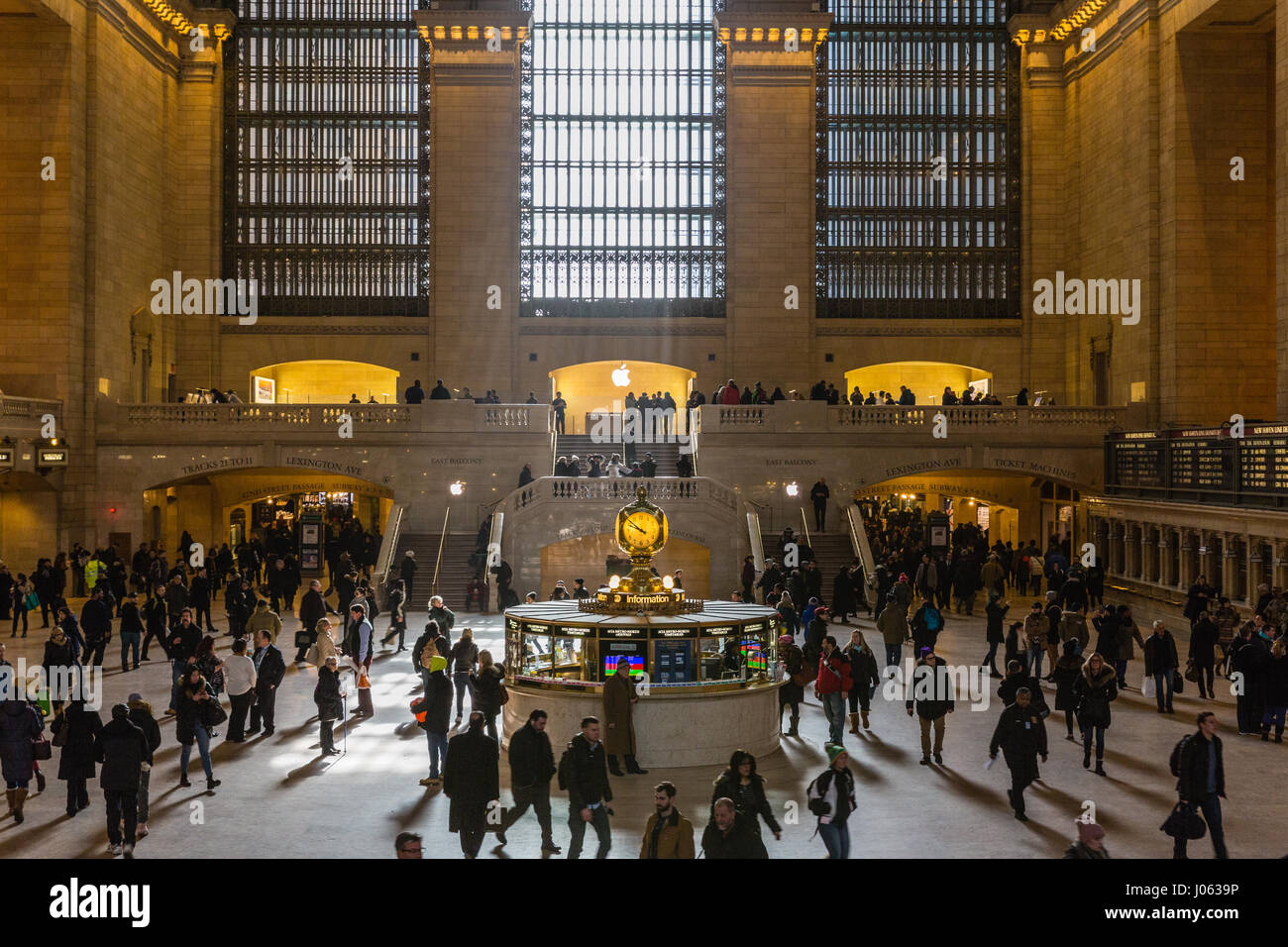 Crowds in the main concourse, Grand Central Station, New York Stock Photo