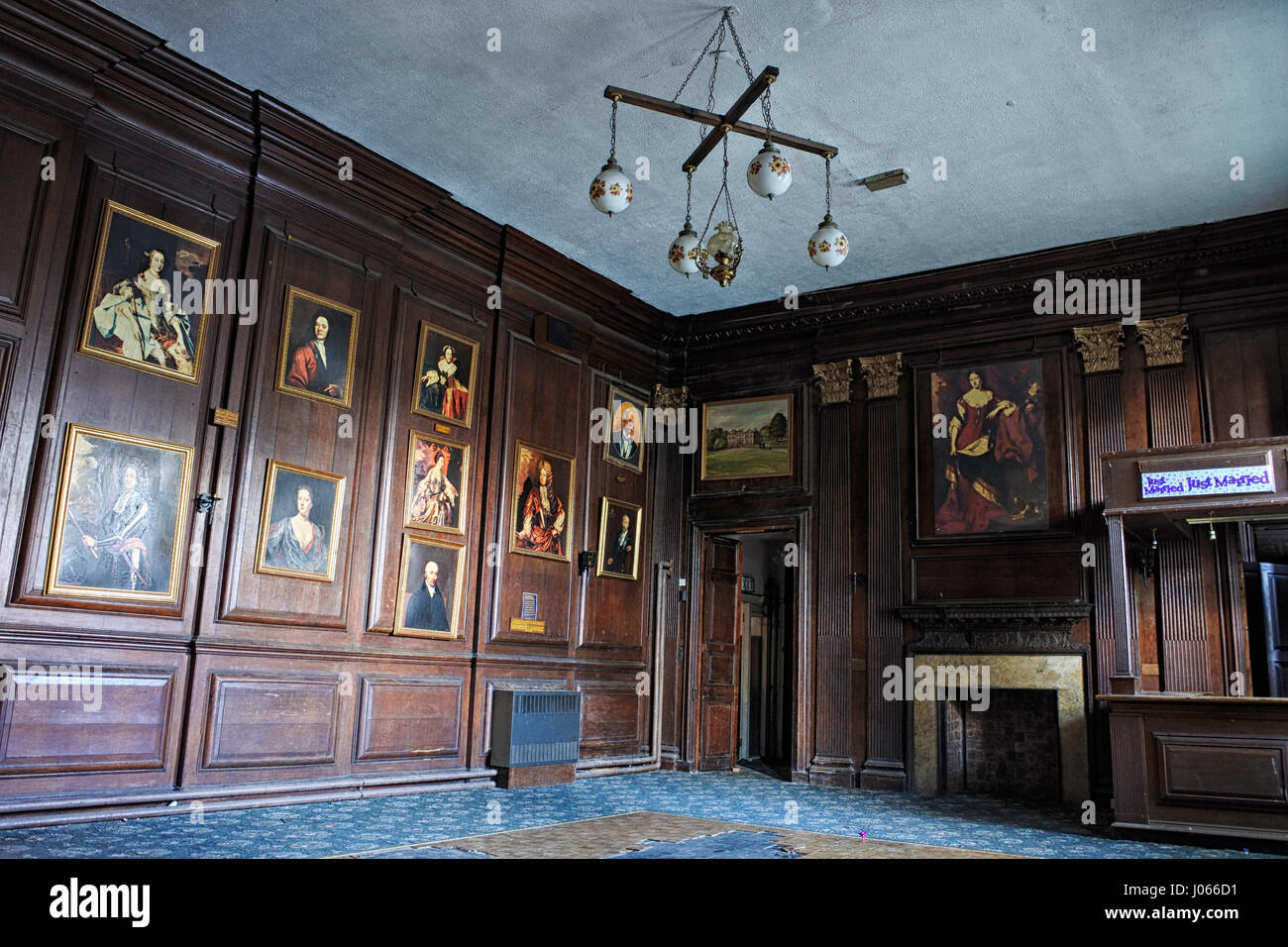 WOOLTON HALL, LIVERPOOL STUNNING photographs reveals 300yearold
