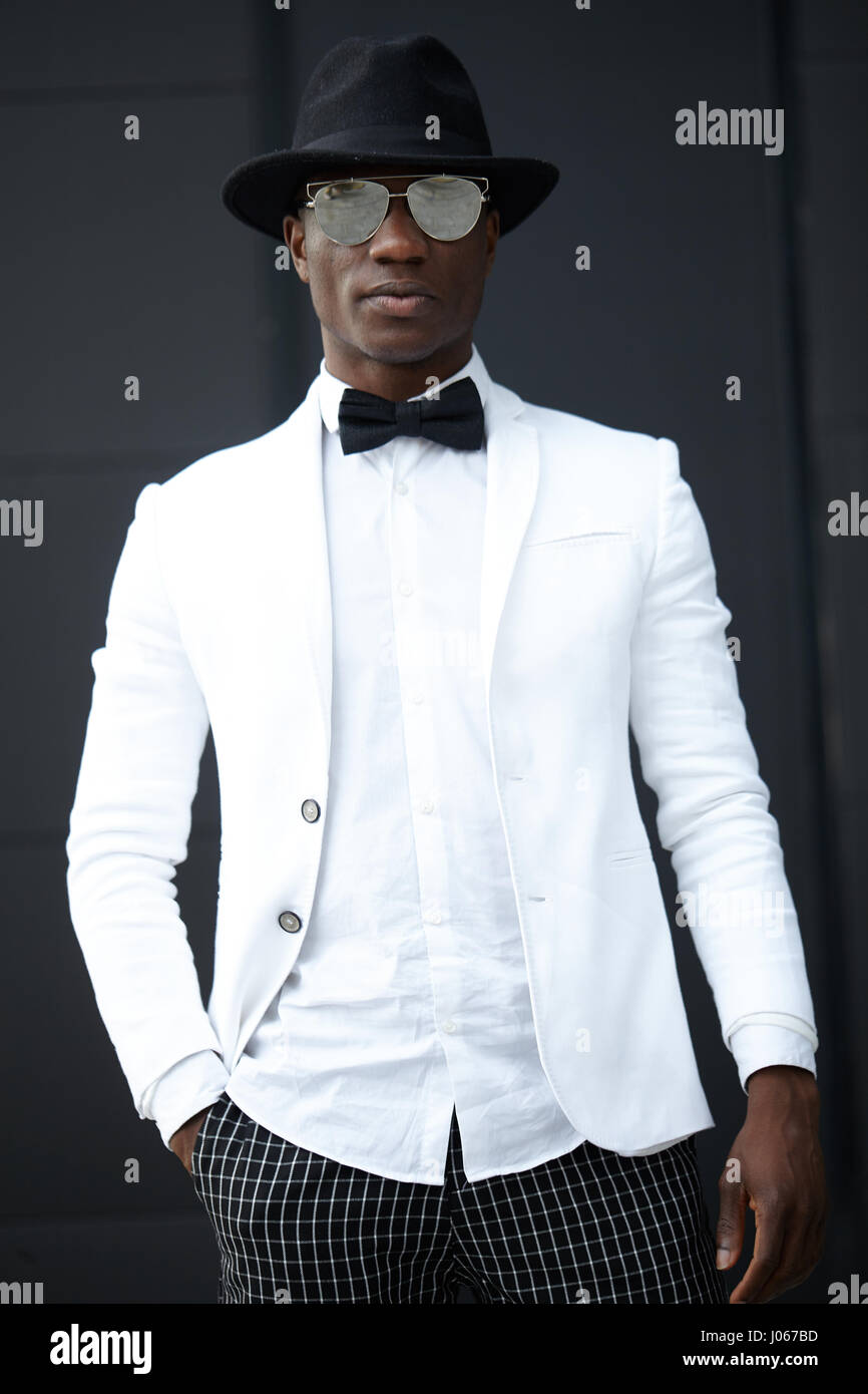 African model hi-res stock photography and images - Alamy