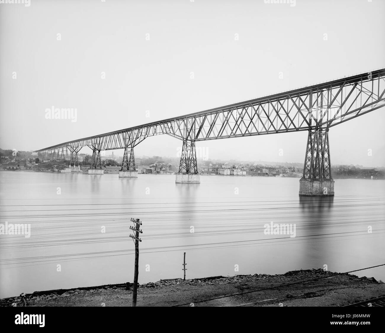 High Bridge over Hudson River, Poughkeepsie to Highland, New York, USA, Detroit Publishing Company, 1900 Stock Photo