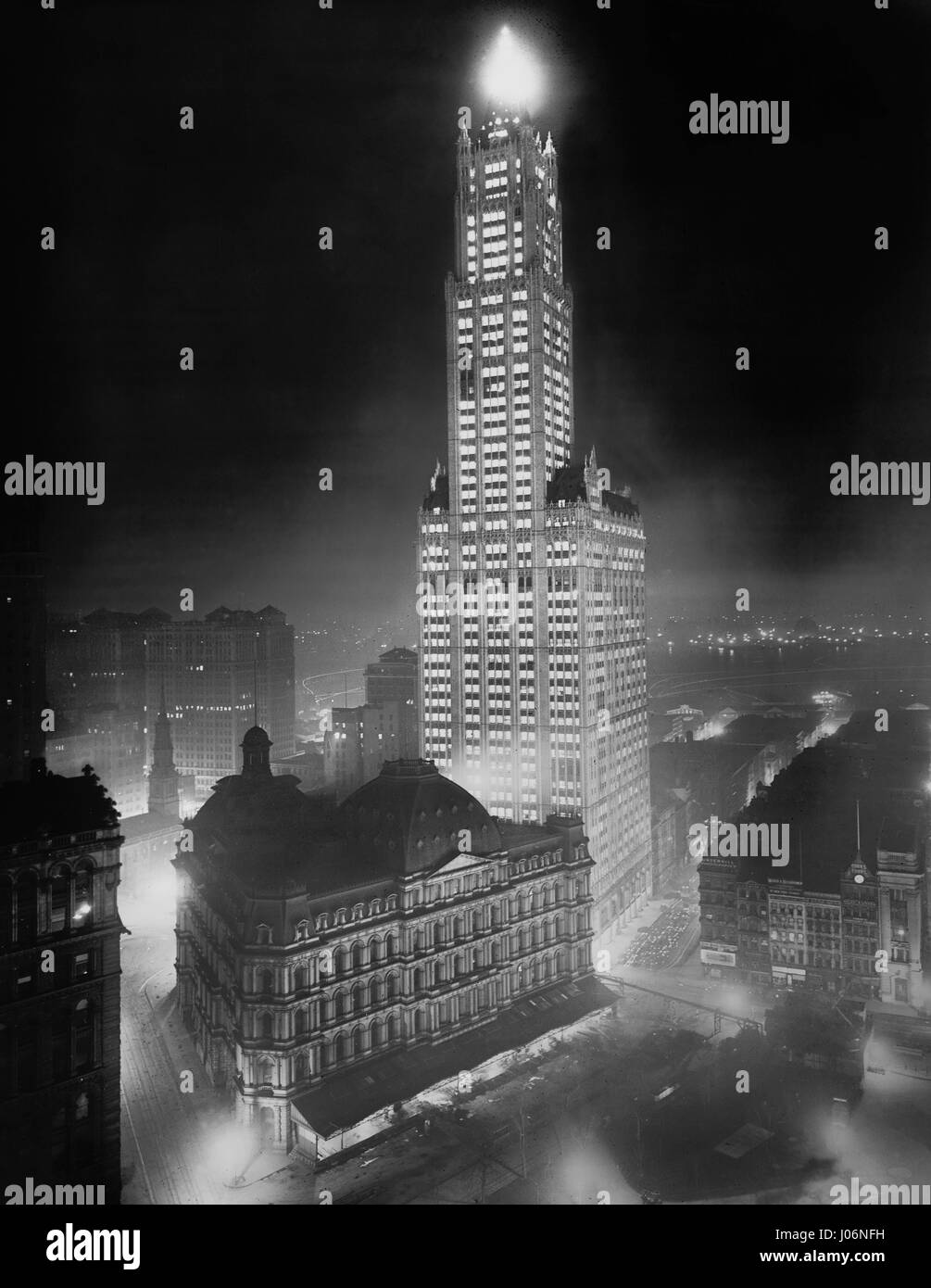 Woolworth Building Illuminated at Night, New York City, New York, USA, Detroit Publishing Company, 1915 Stock Photo