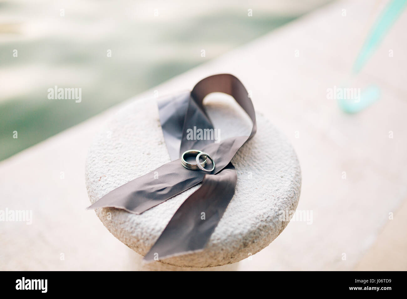 Ribbons of sunlight texture hi-res stock photography and images - Alamy
