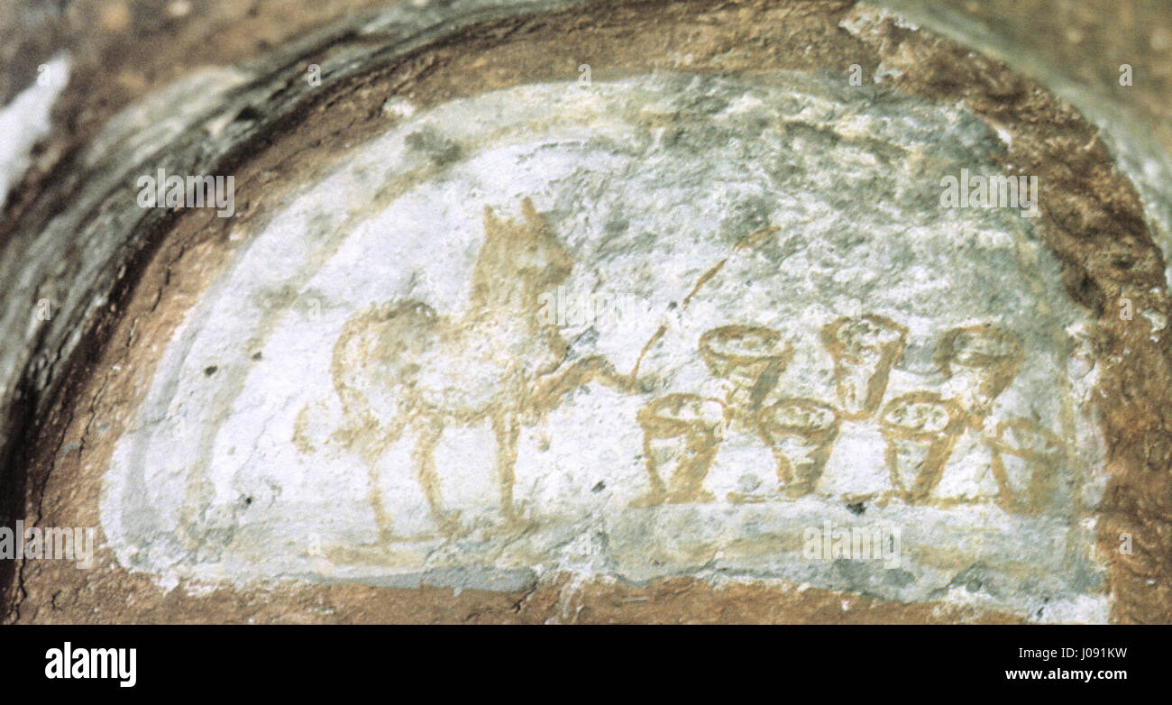 Agnello che benedice i pani, metà del IV secolo, affresco 40x28cm catacomba di commodilla, roma Stock Photo