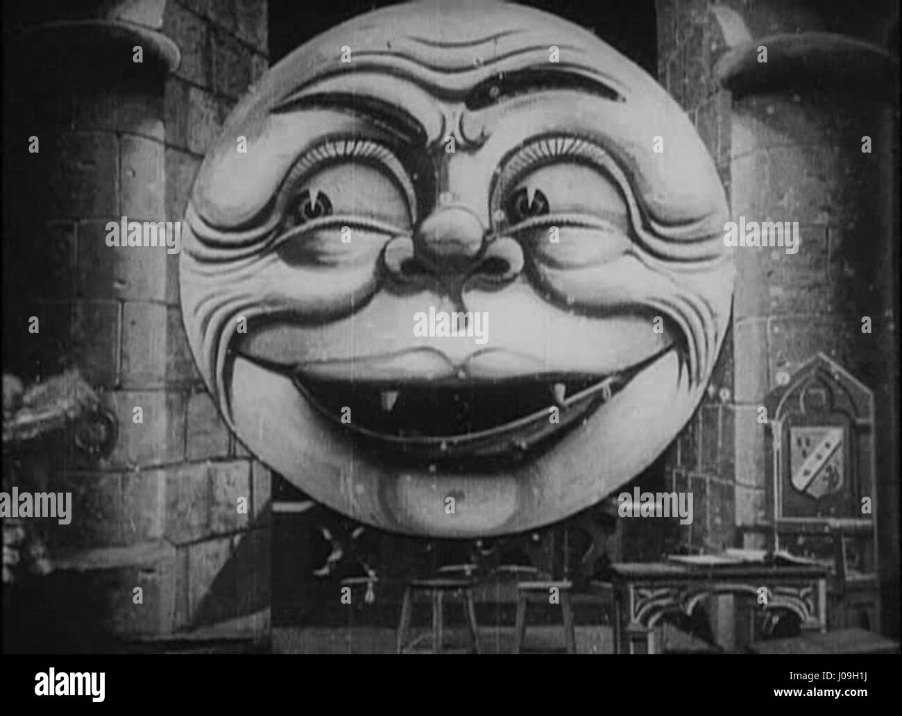 Méliès’ *La lune … un maître* (The Moon … A Master) from 1898