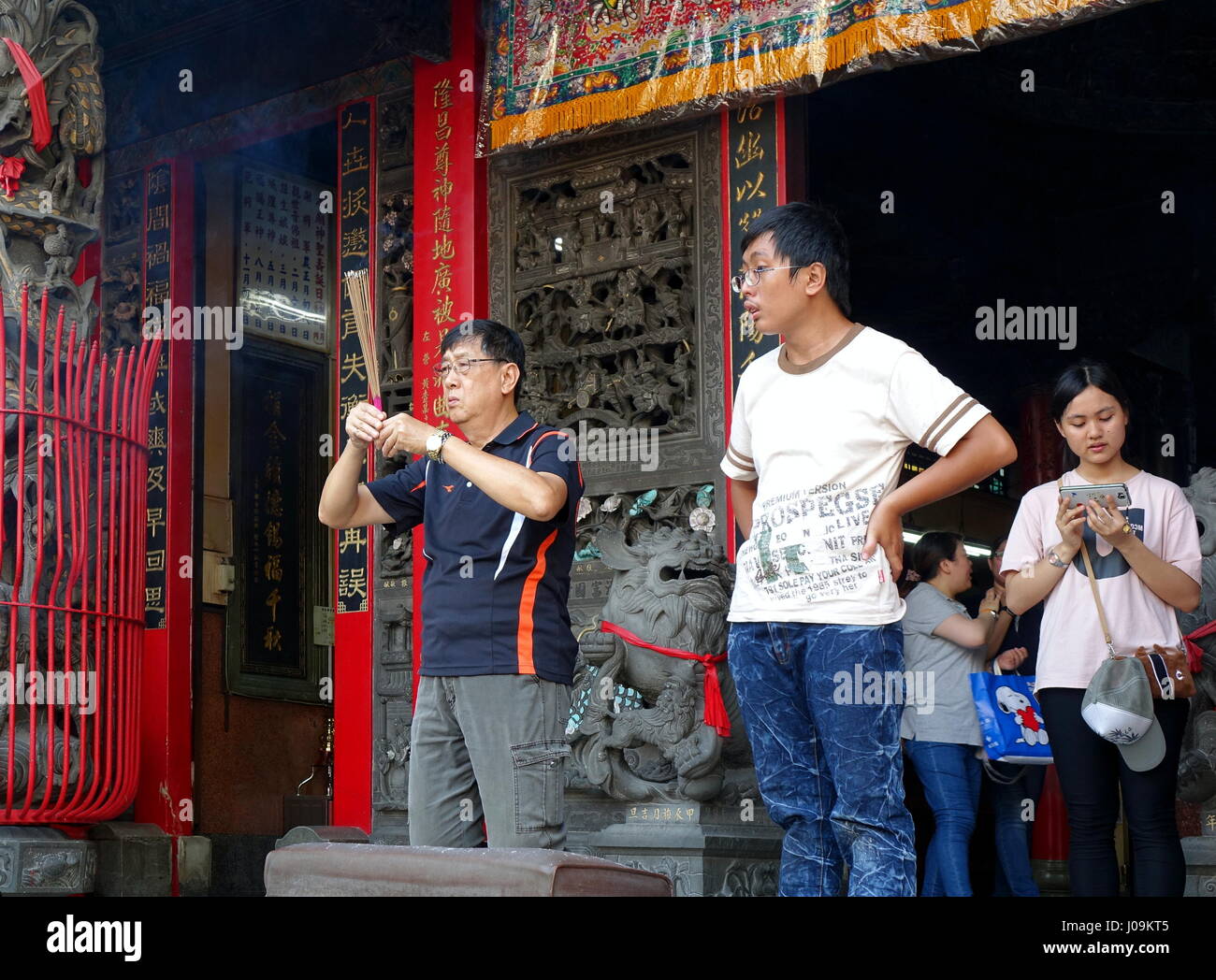Incense smoke taiwan hi-res stock photography and images - Alamy