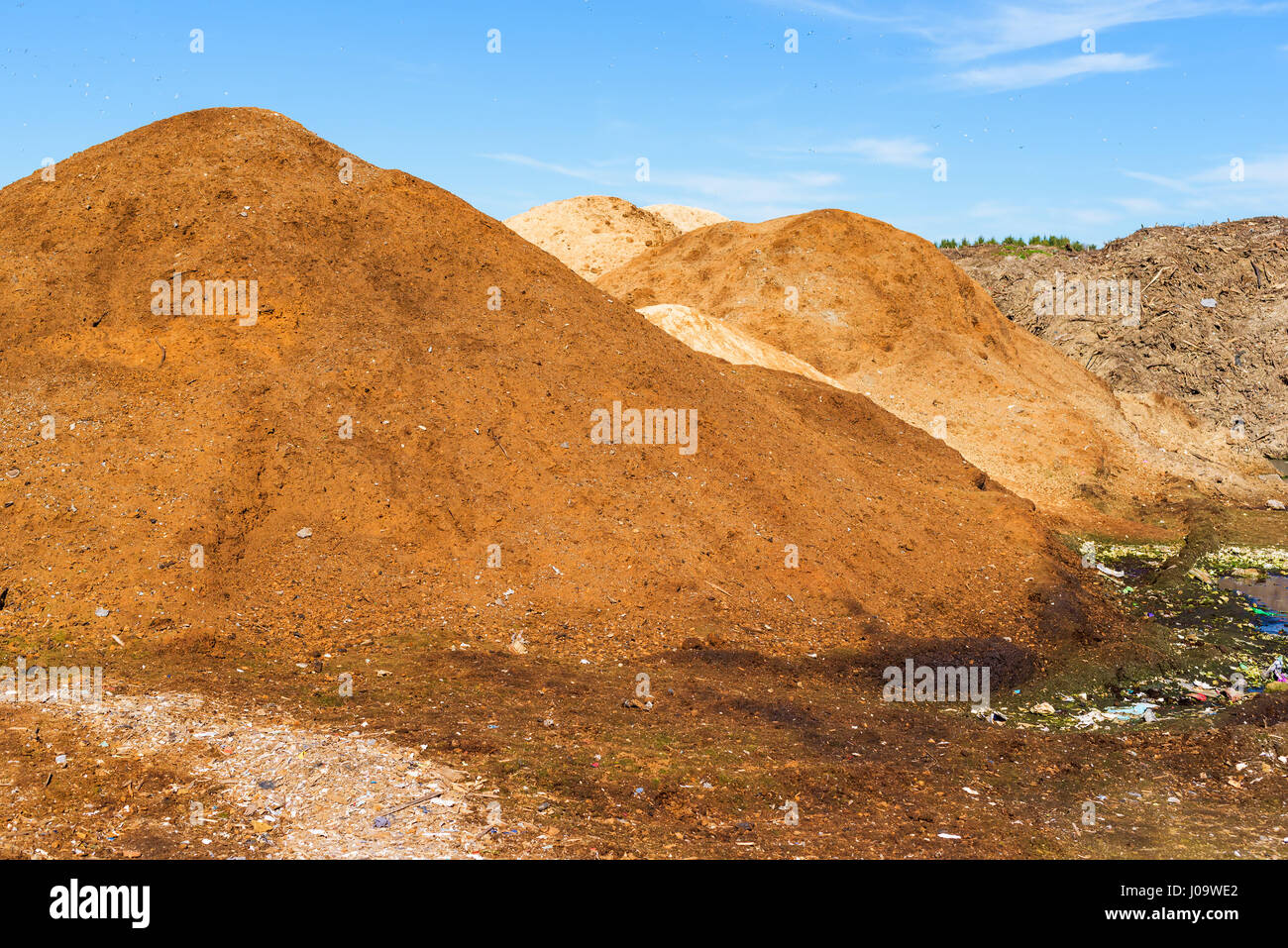 Toxic deposits hires stock photography and images Alamy