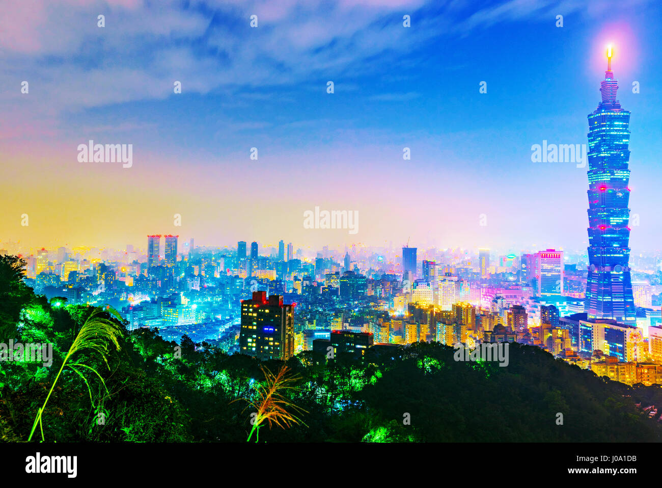 TAIPEI, TAIWAN - MARCH 20: This is a view of the Taipei 101 building and Xinyi financial district taken from Elephant mountain at night on March 20, 2 Stock Photo