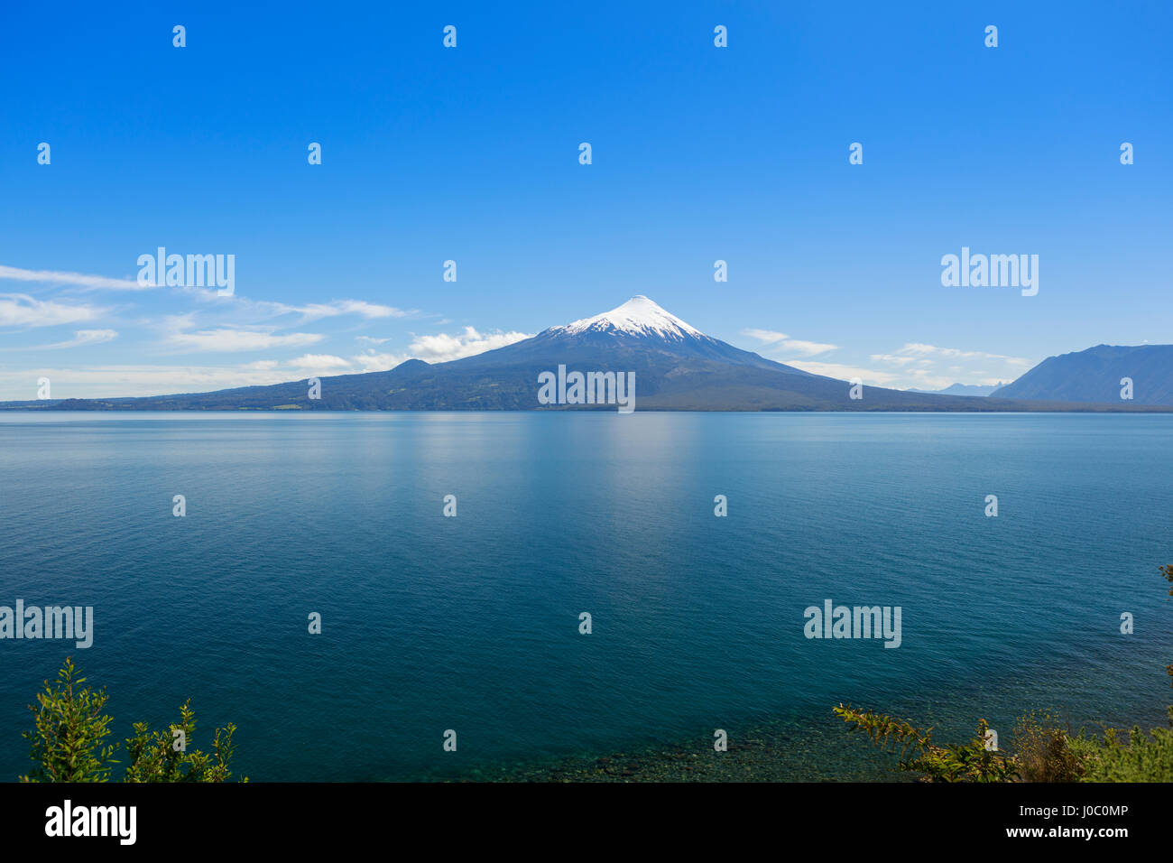 The 2652 metre tall Osorno Volcano, a conical stratovolcano, in northern Patagonia near Puerto Montt, Chile Stock Photo