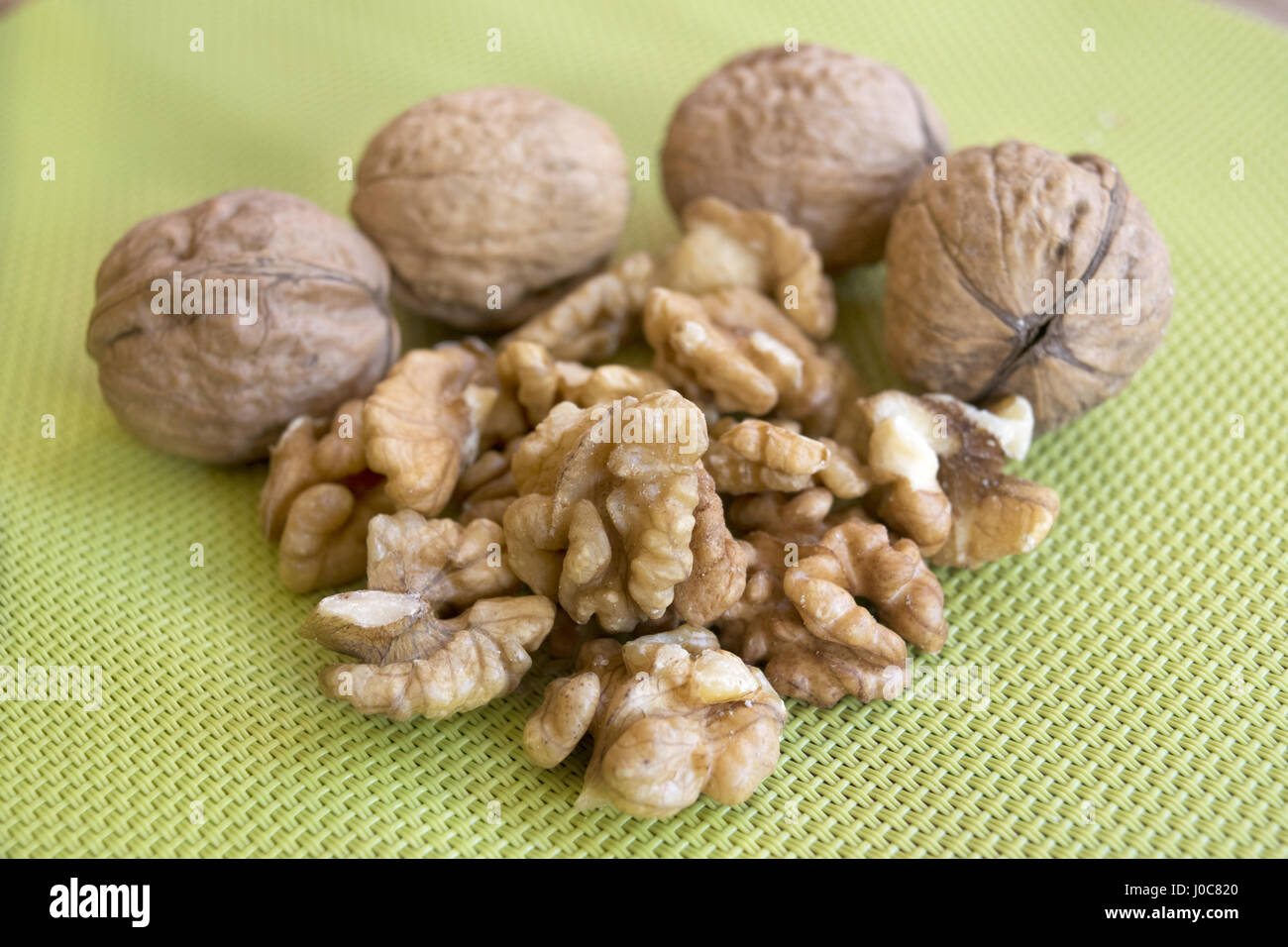detail of kernel and whole walnuts Stock Photo