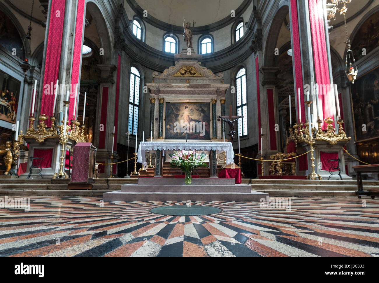 Classic hi res hi-res stock photography and images - Alamy