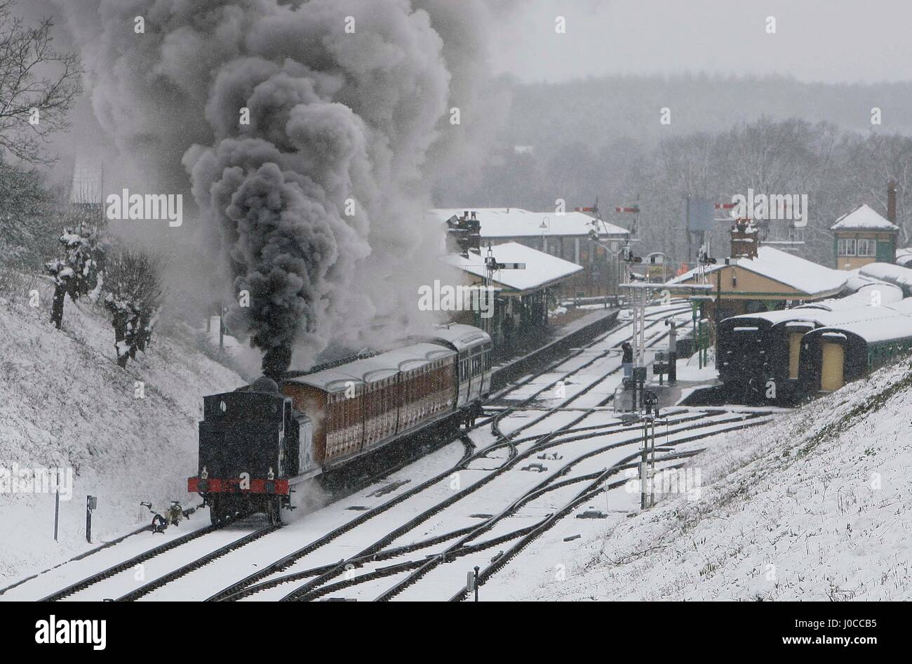 Bluebell railway snow hi-res stock photography and images - Alamy