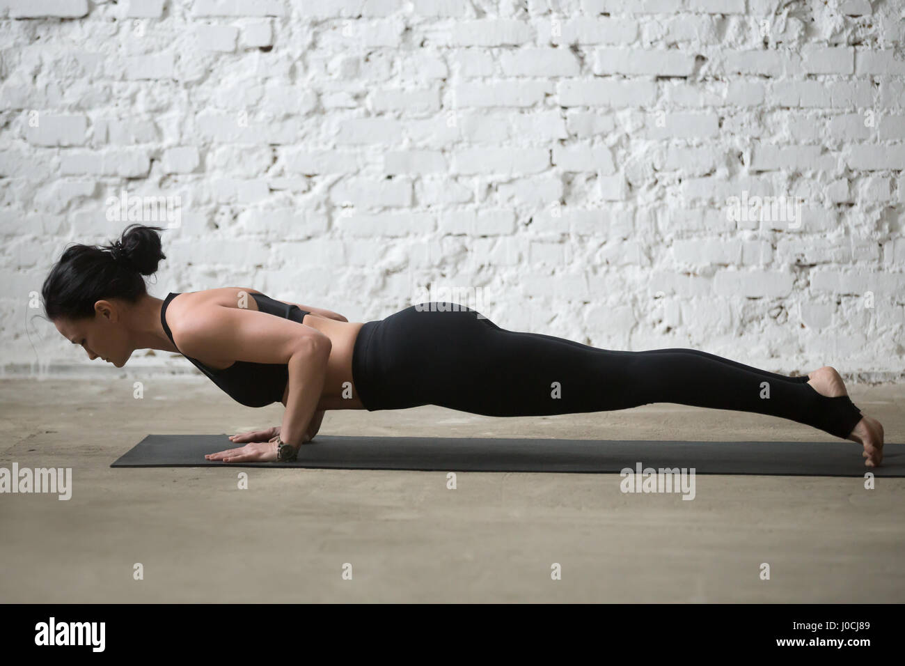 Chaturanga - Yoga Lifestyle with Cristina