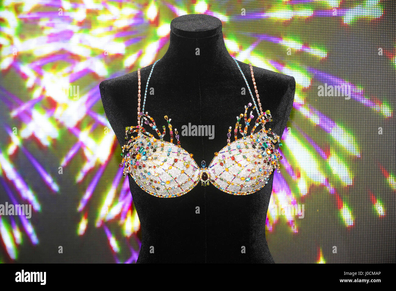 Victoria secret bra hi-res stock photography and images - Alamy