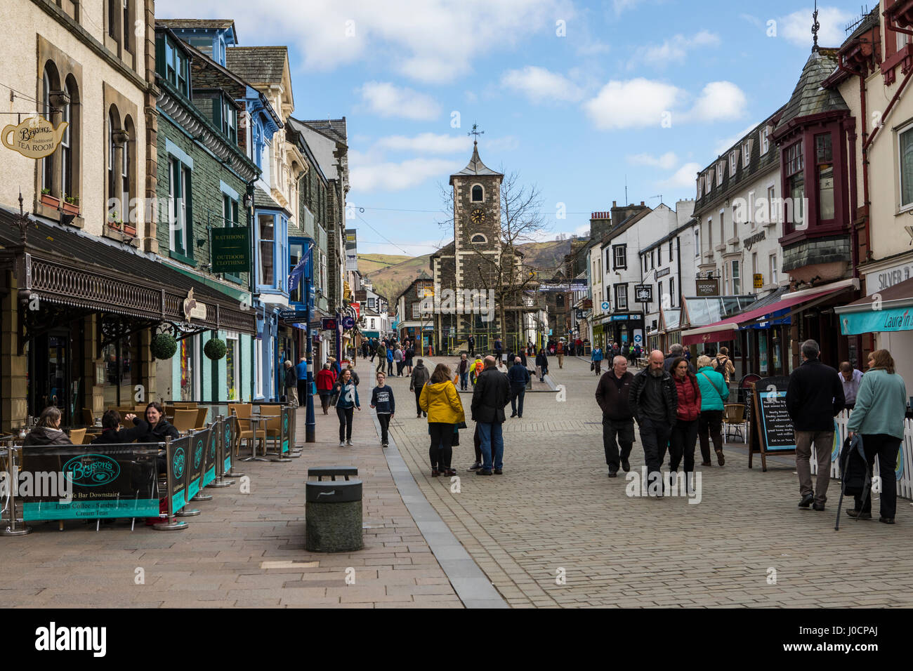 KESWICK, UK - APRIL 7TH 2017: The beautiful town centre in Keswick, located in the Lake District in Cumbria, UK, on 7th April 2017. Stock Photo