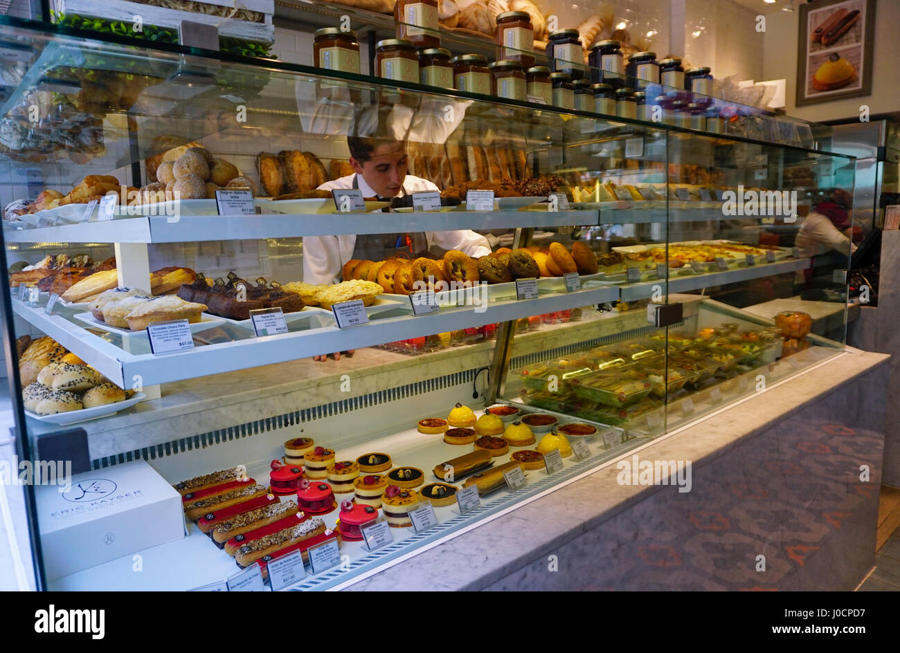 Maison Kayser Paris, a French pastry shop in the Central historic district  of Mexico City, Mexico Stock Photo - Alamy