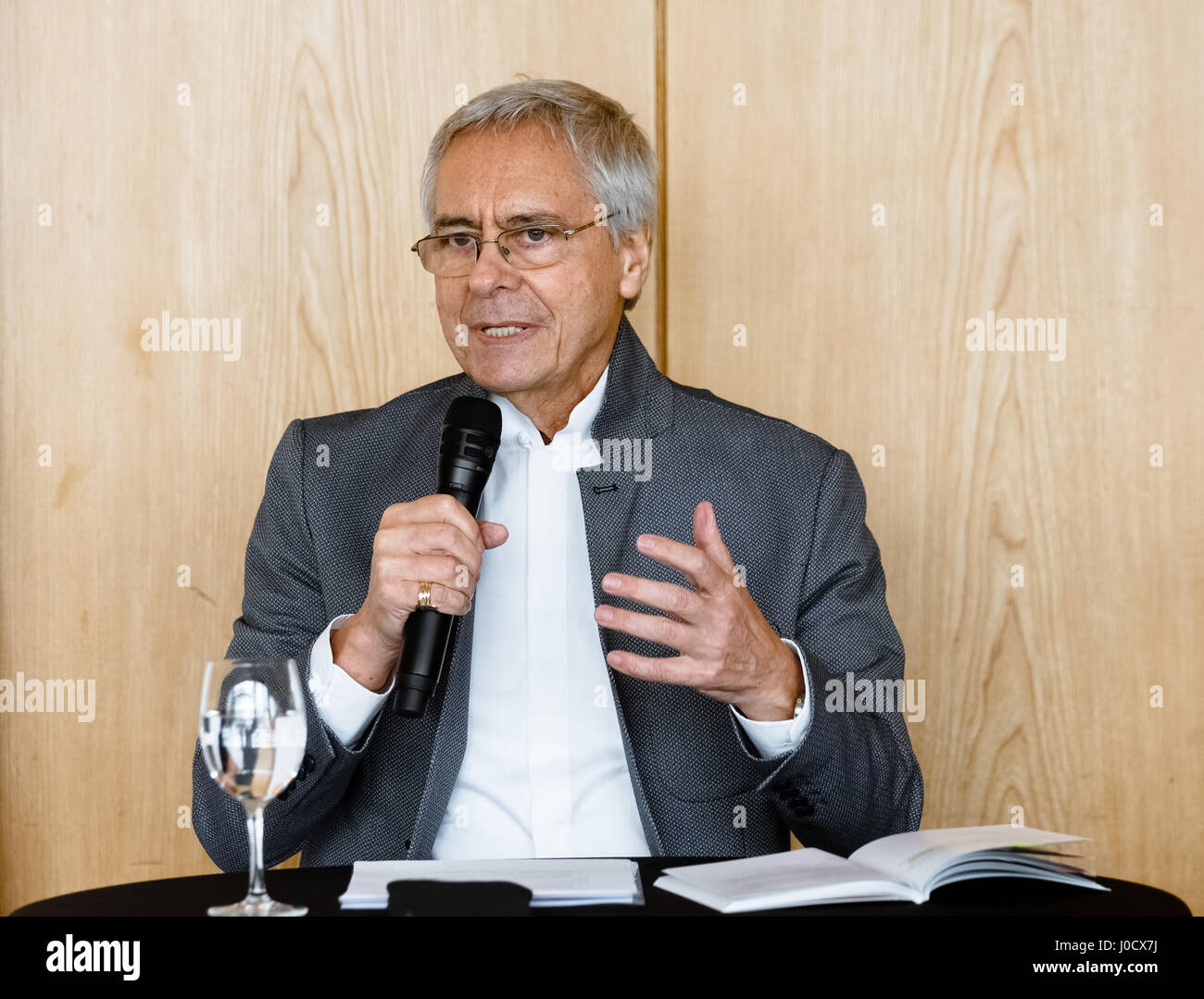Hamburg, Germany. 11th Apr, 2017. John Neumeier, ballet director and head of choreography at the Hamburg State Ballet, talks about his projects in the opera's 2017/18 season. Photo: Markus Scholz/dpa/Alamy Live News Stock Photo