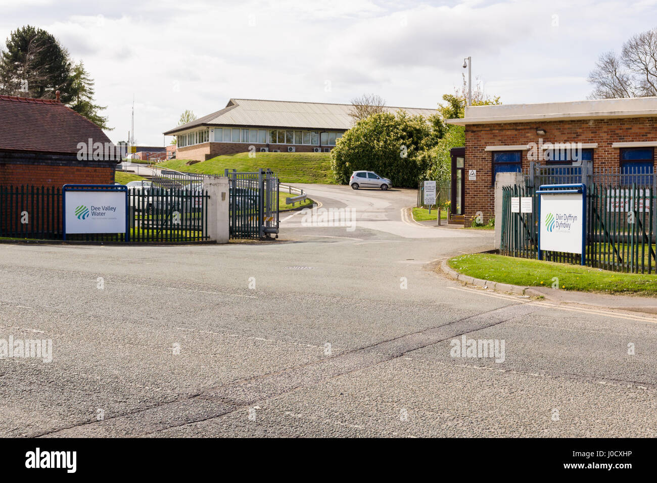 Packsaddle, Wrexham, United Kingdom. 11th Apr, 2017. The head office entrance to Dee Valley Water Plc the company was subject to a recent takeover by Servern Trent Water Plc in February 2017 with fears of redundancies after an announcement by Severn Trent off possible job losses two months after the takeover Credit: David Pimborough/Alamy Live News Stock Photo