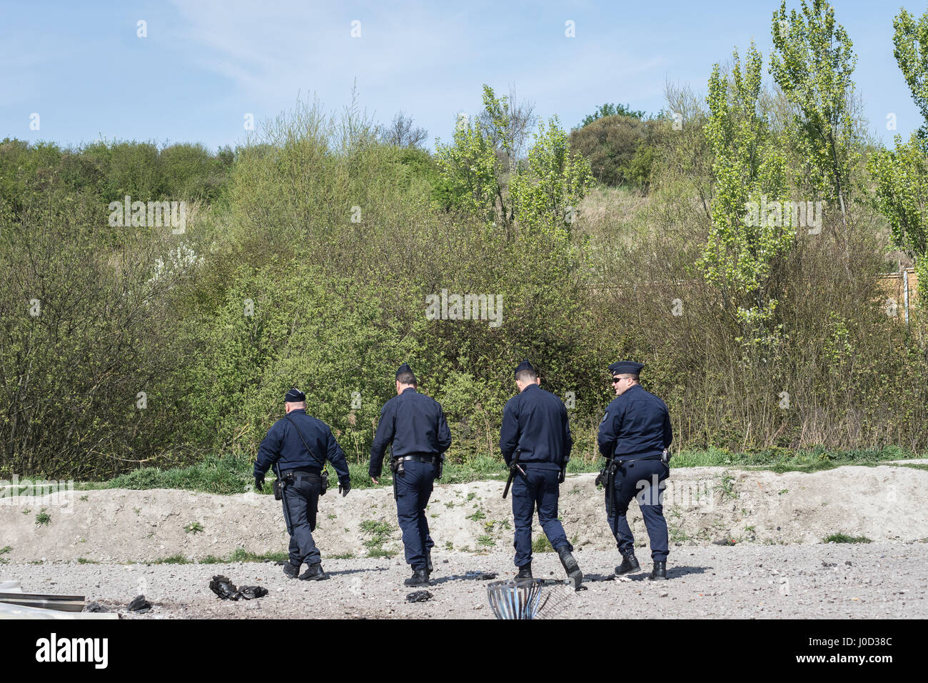 Grande Synthe, France. 11th Apr, 2017. grandeSynthe aftermath 11/04