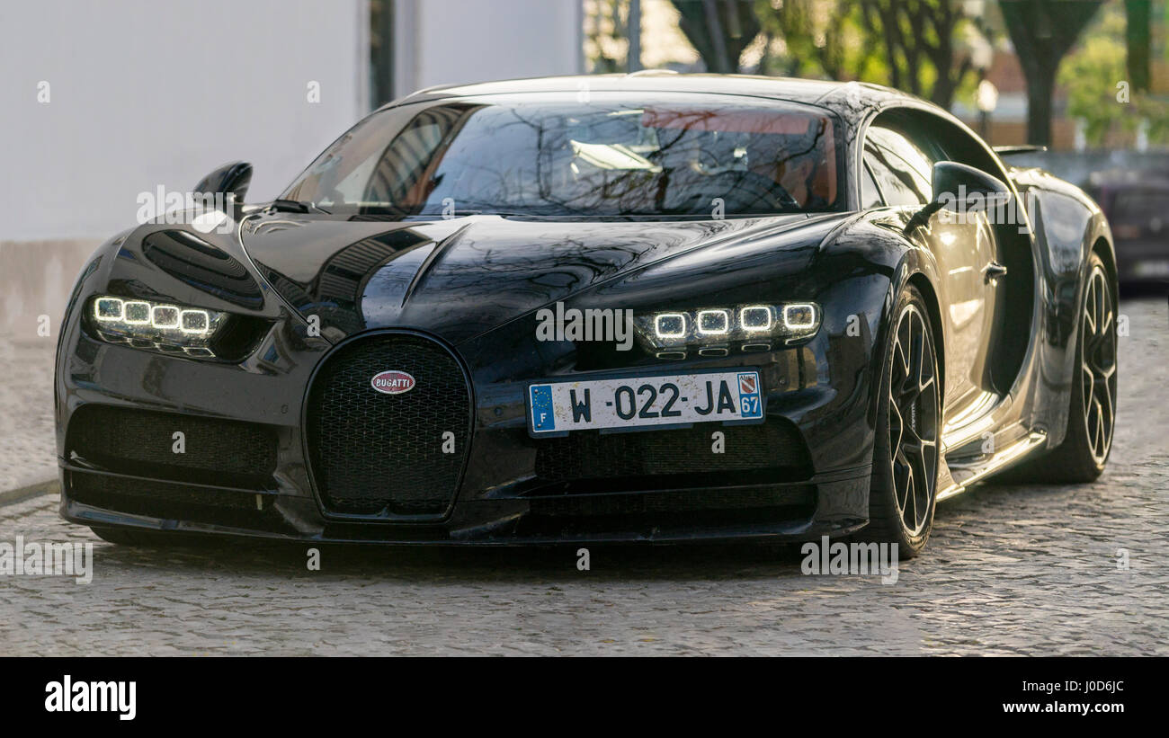 Black bugatti hi-res stock photography and images - Alamy