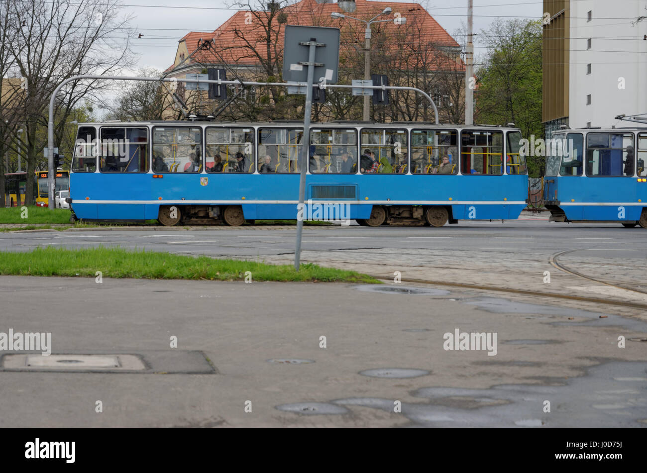 Wroclaw, Poland. 12th Apr, 2017. Tram trouble at the crossroads Slezna and Kamienna. A broken tram Konstal 105Na. Credit: Paweł M. Mikucki/Alamy Live News Stock Photo