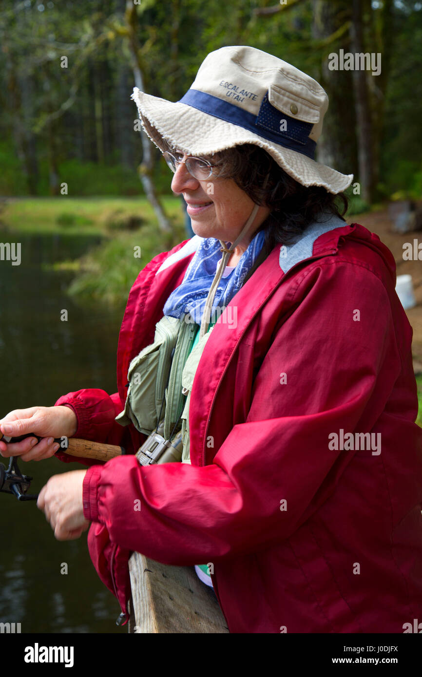 Lake of the woods fishing hires stock photography and images Alamy