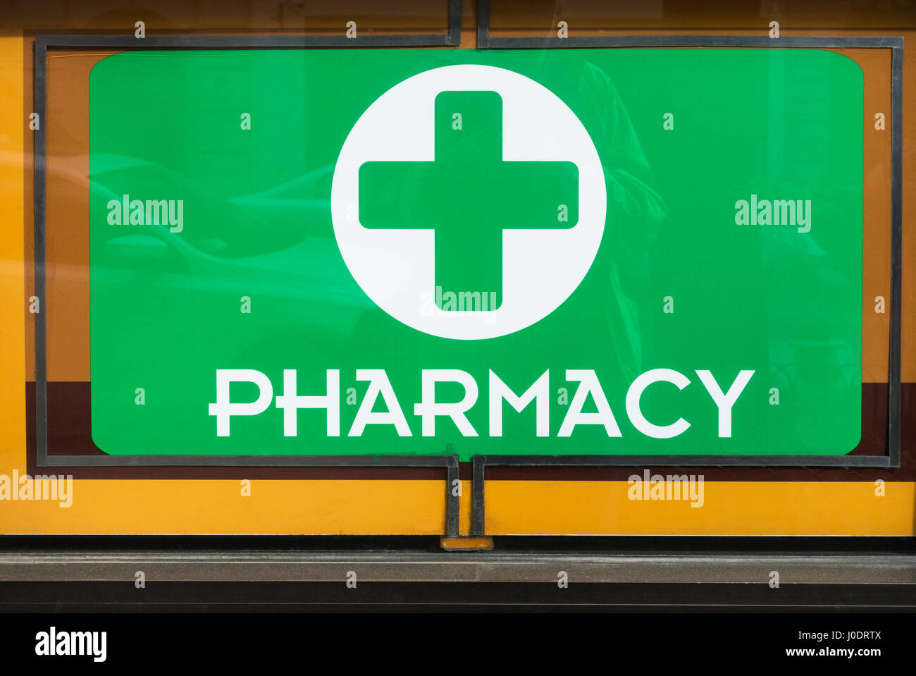Drug Store Sign High Resolution Stock Photography and Images Alamy