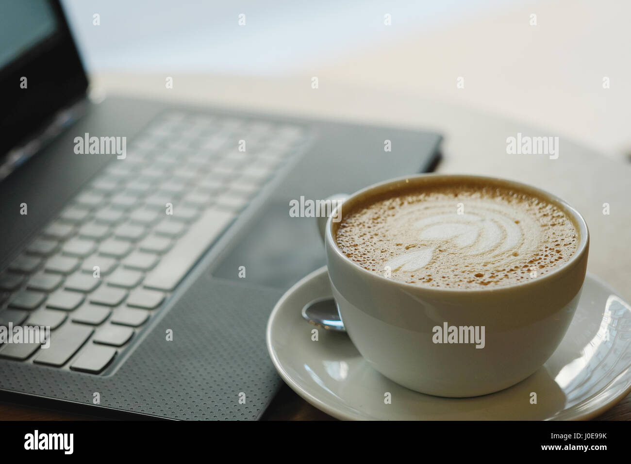 Modern workplace computer laptop hi-res stock photography and images ...