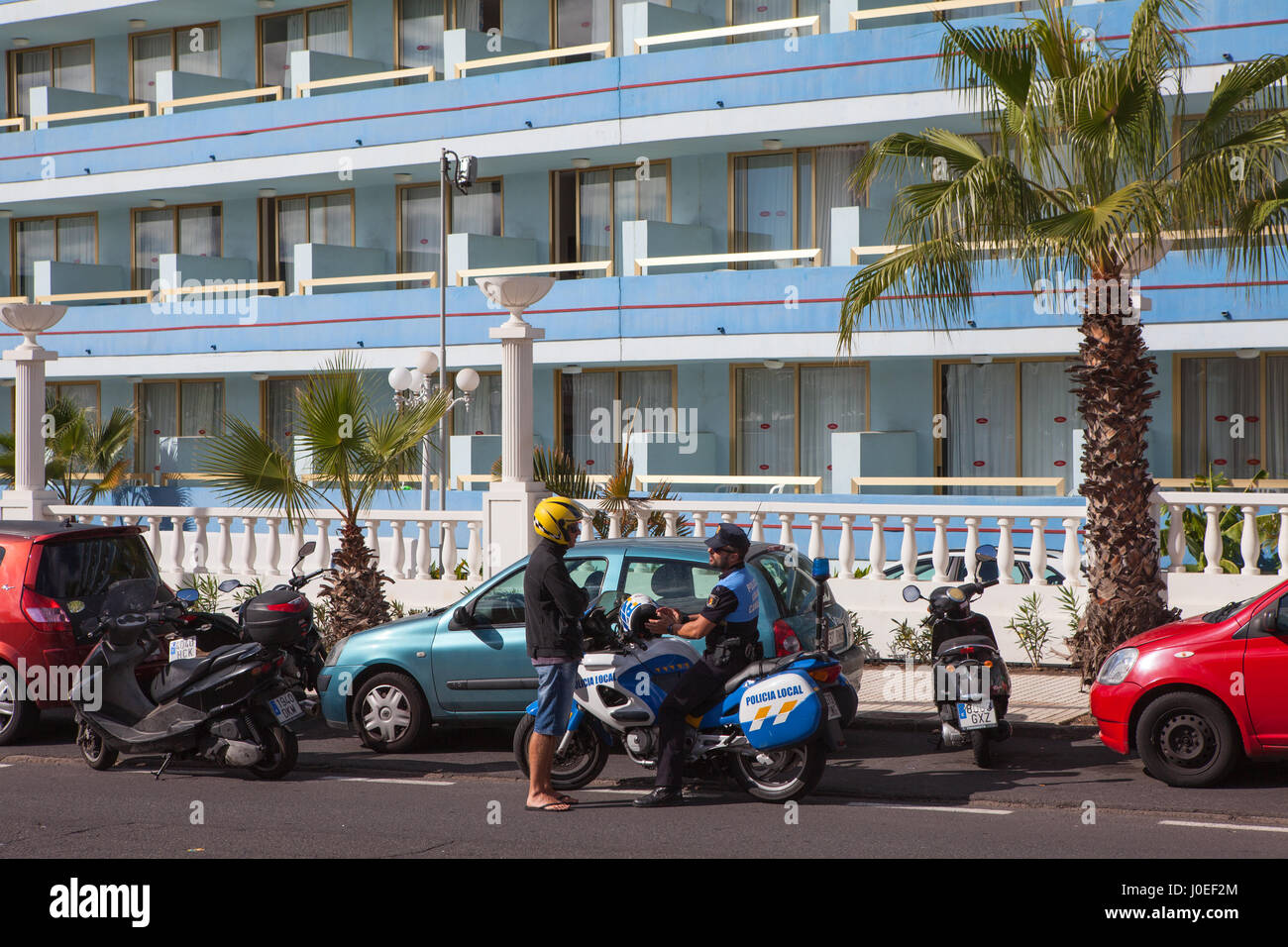 Motorcycle cop hires stock photography and images Alamy