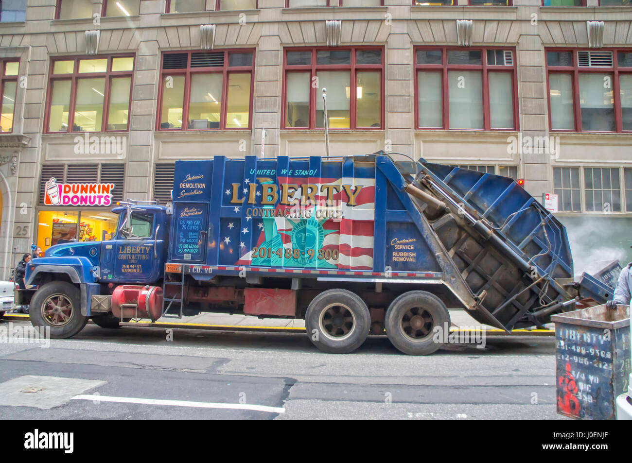 New York City (NYC), Manhattan - Garbage Truck Stock Photo