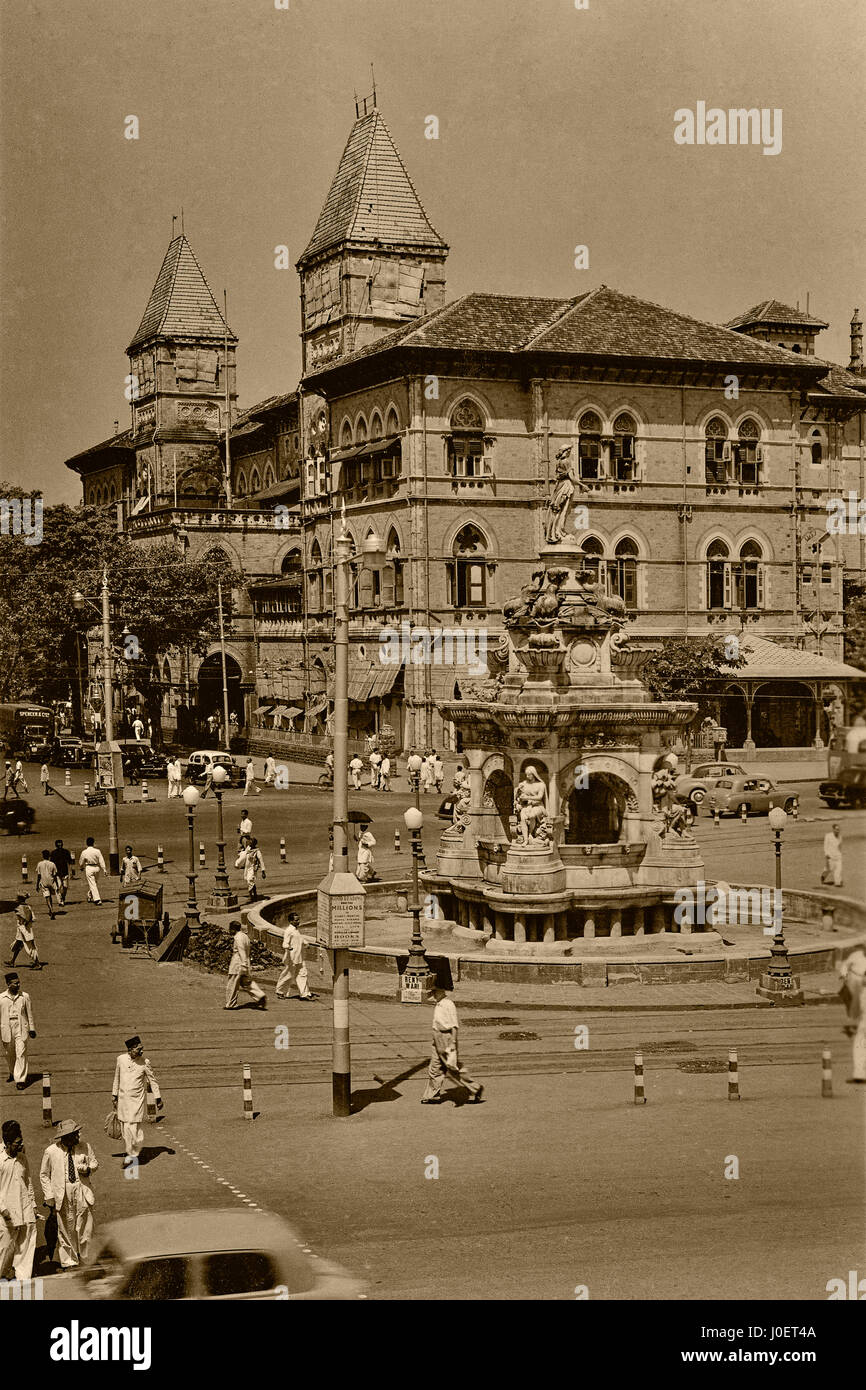 Vintage photo of flora fountain hi-res stock photography and images - Alamy