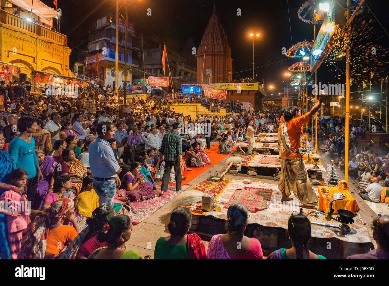 ganga-aarti-at-dashashwamedh-ghat-varanasi-uttar-pradesh-india-asia
