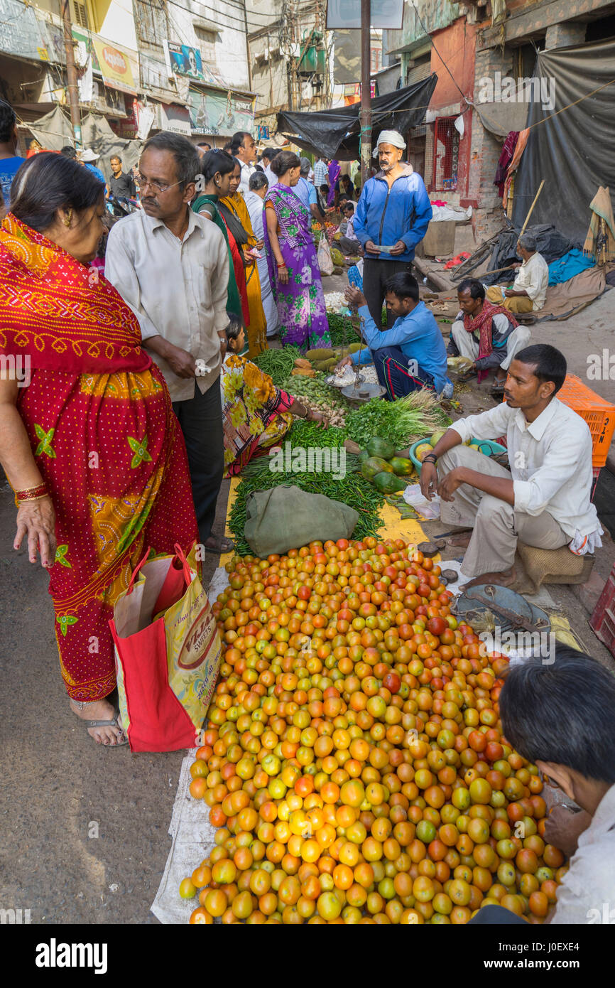 Vegetables sellers on street, varanasi, uttar pradesh, india, asia