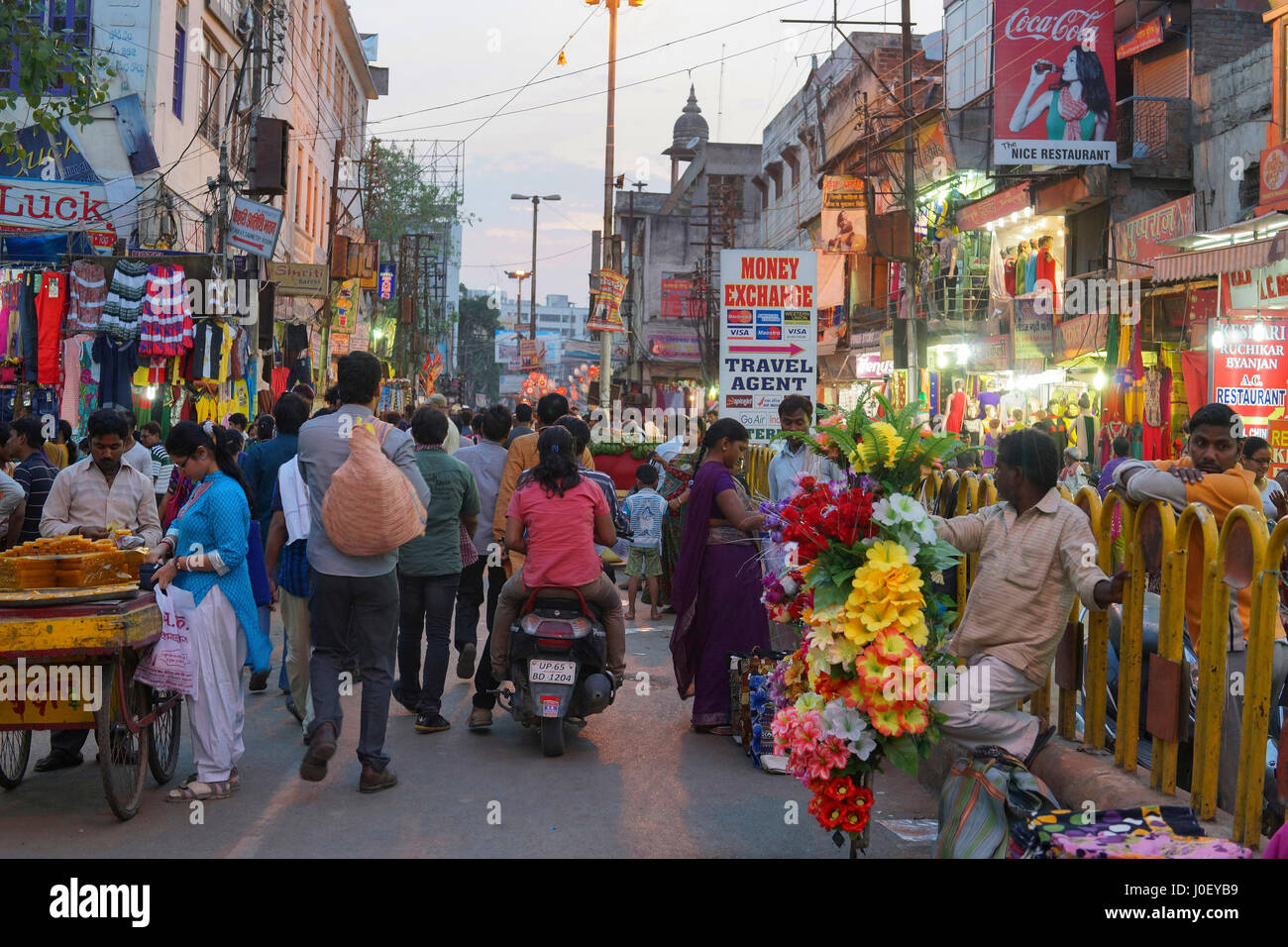 Market, varanasi, uttar pradesh, india, asia Stock Photo Alamy