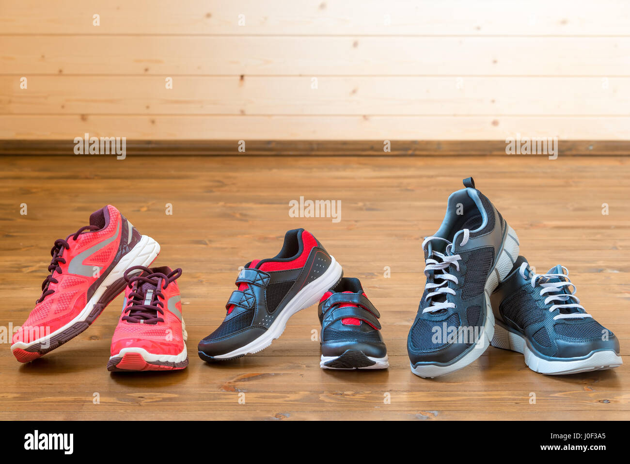 Best Sneakers for Heel Spurs: 7 Top Picks That Ease Pain