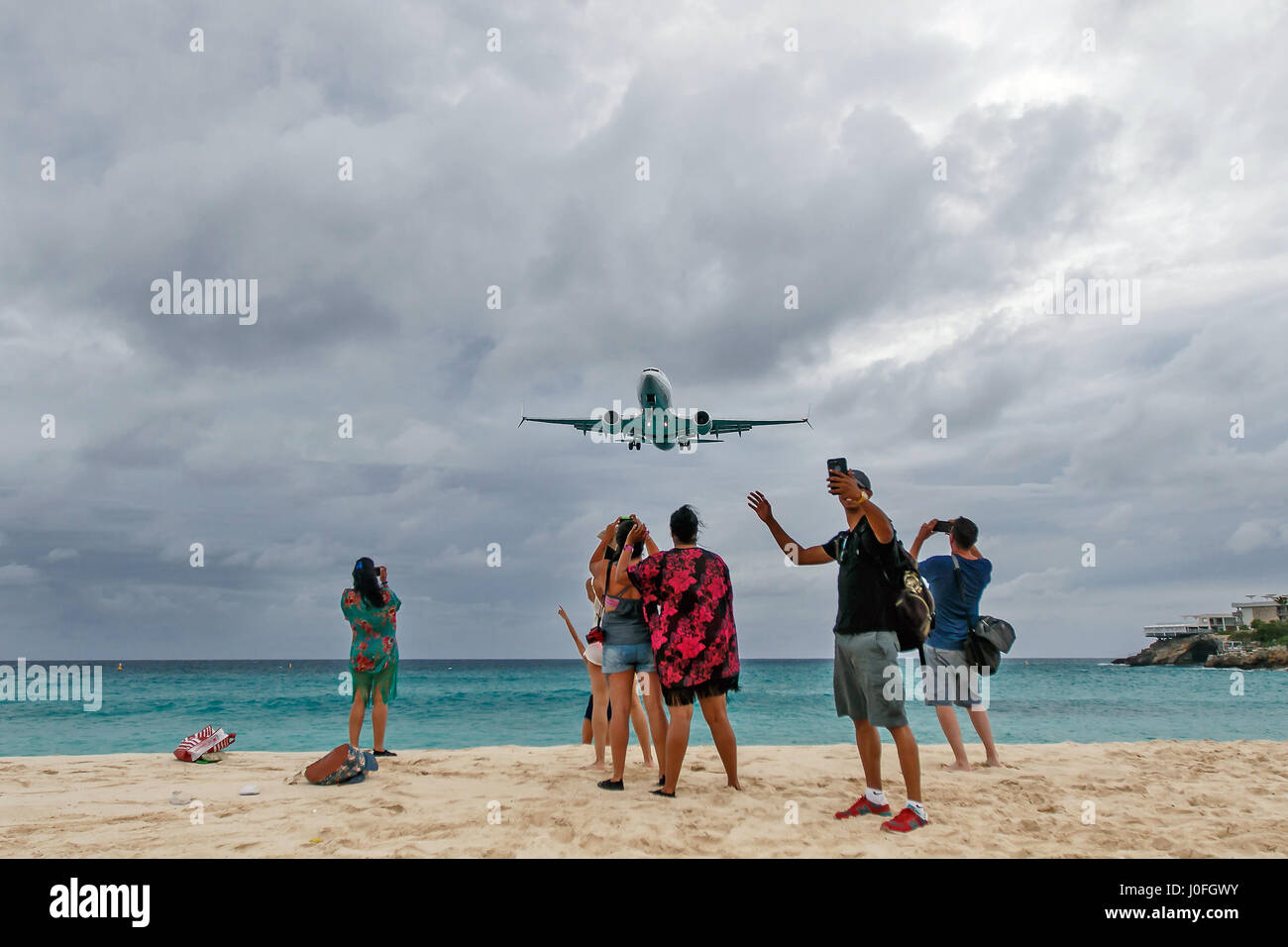 Airplane pictures hi-res stock photography and images - Alamy
