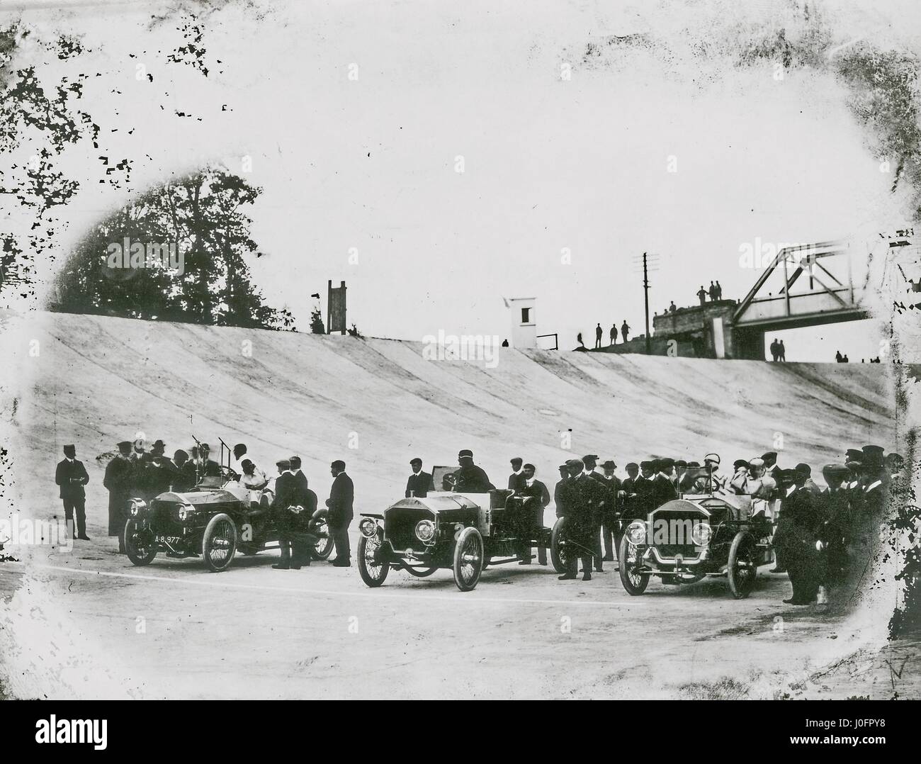 Brooklands Motor Course, 24 hour endurance record, trio of 6 cylinder stripped 65 hp Napiers Stock Photo