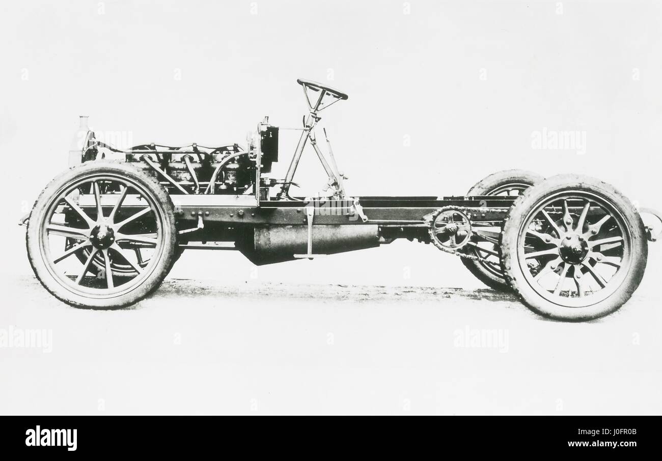 E1, the first 6 cylinder engine, in T20 chassis Stock Photo