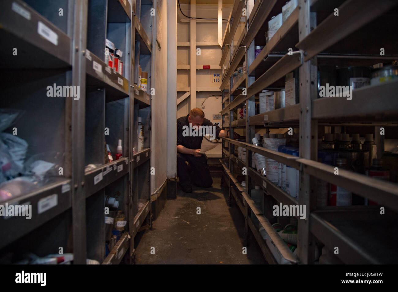 Hazmat locker hires stock photography and images Alamy
