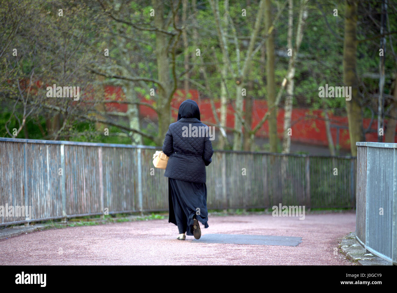 Hijab woman silhouette hi-res stock photography and images - Alamy
