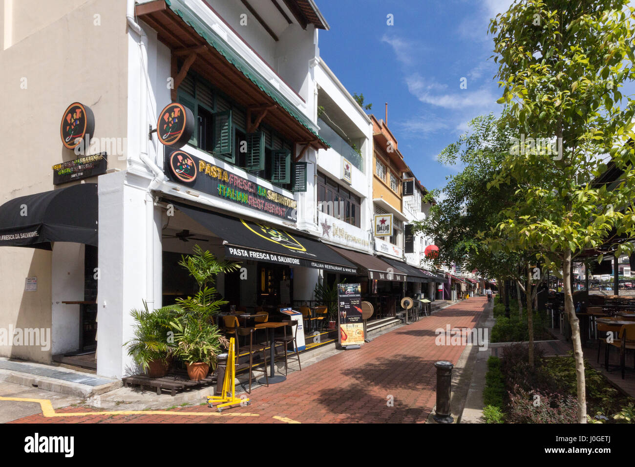 Restaurants on Boat Quay, Singapore Stock Photo Alamy